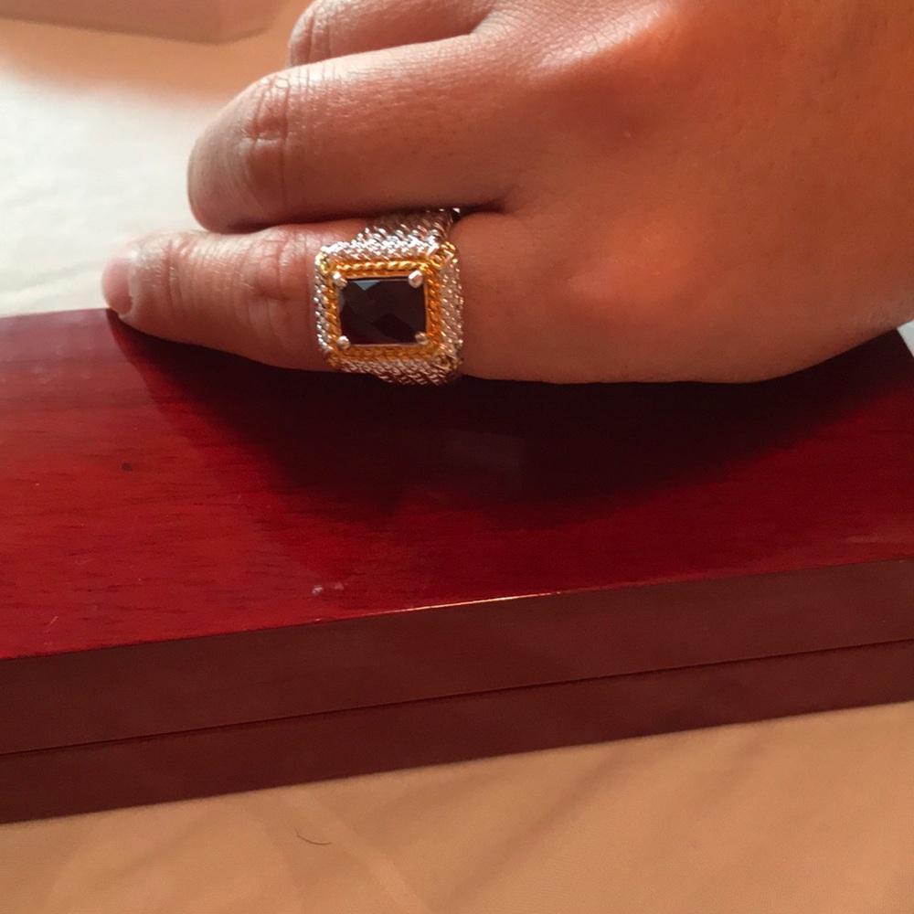 Ring